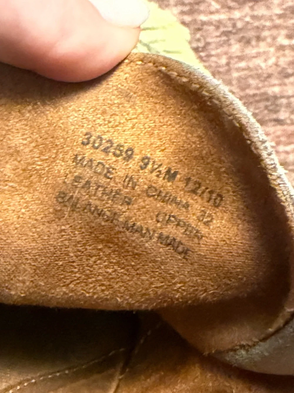 Men's Suede Clarks Wallabees - Light Gray